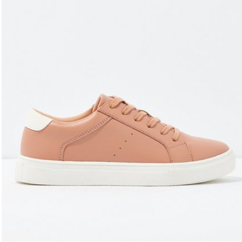 NWT American Eagle Lace Up Cupsole Sneakers